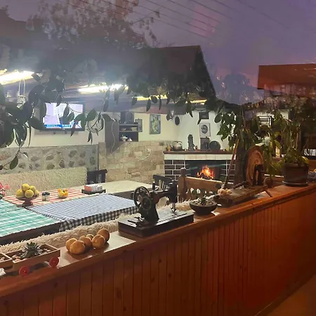 게스트하우스 Dumanova House 반스코