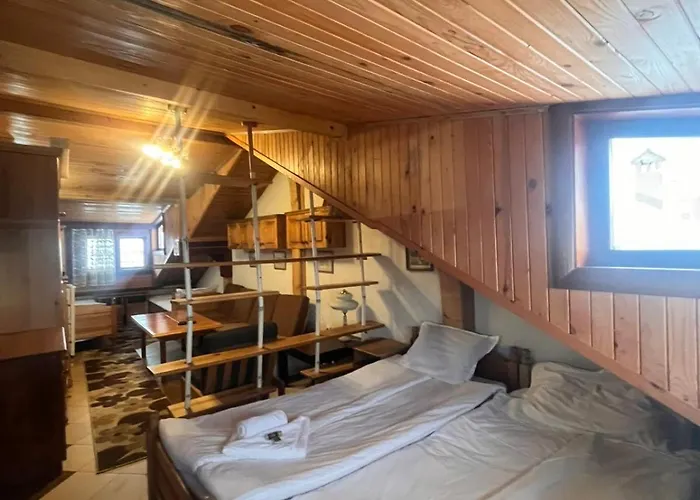 Dumanova House Guest house